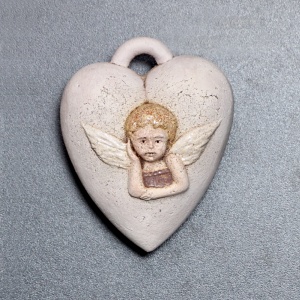 Keramické srdíčko duté Andílek 100