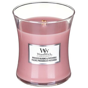 Svíčka WoodWick  Pressed Blooms & Patchouli, váza, střední