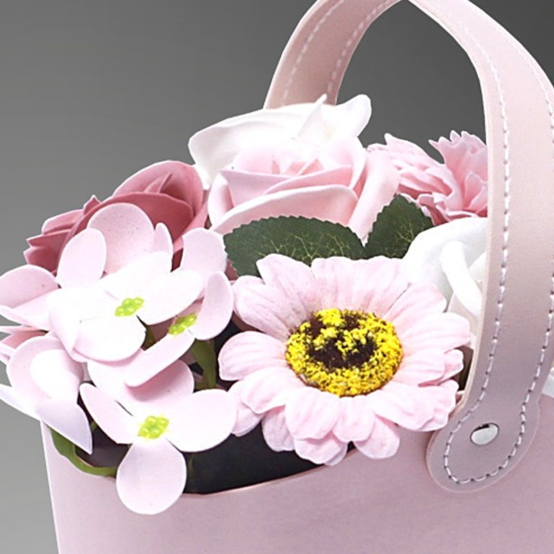 Mýdlová kytice malá Radka