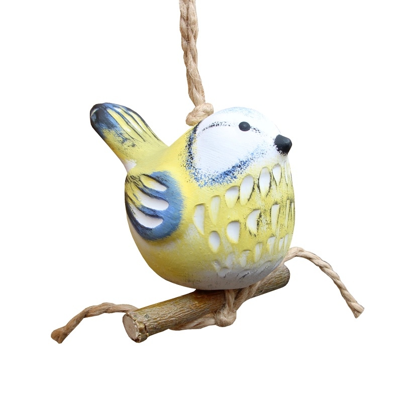 Ptáček na větvičce modřinka