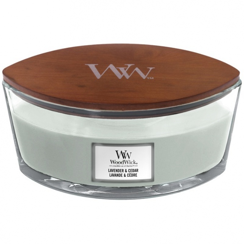 Svíčka WoodWick Lavender & Cedar, loď