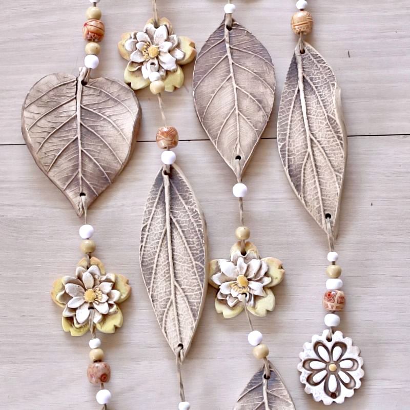 Sluníčko s květinami, keramika